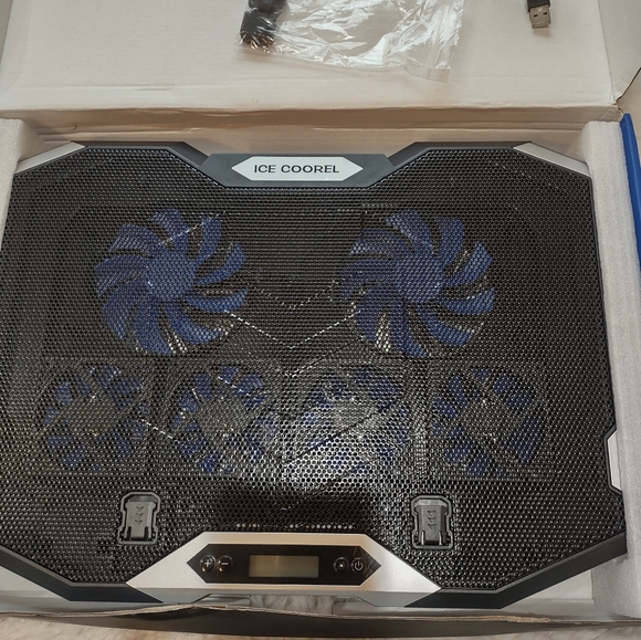 ICE COOREL RGB LAPTOP and PHONE STAND. - Picture 8 of 17